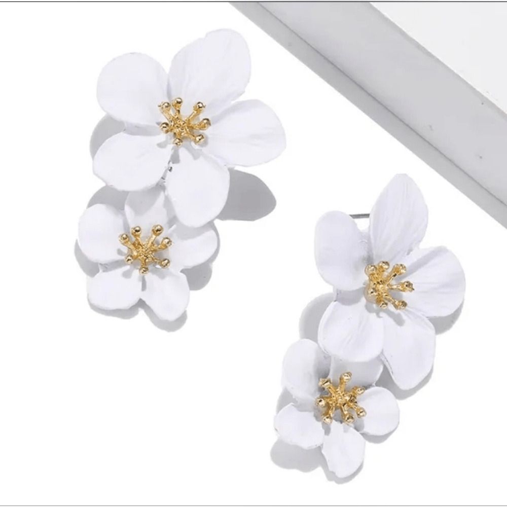 Five Petal Flower Stud Earrings